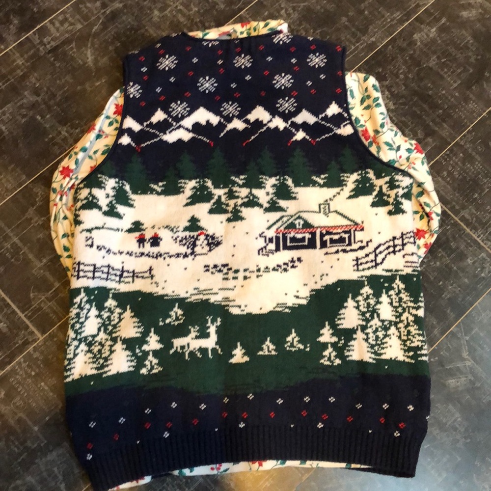 Vintage Christmas sweater vest and 2 turtlenecks - Picture 4 of 6